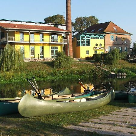 Ferienwohnung A Gaestehaus Muehlenstein Bad Sulze Exteriör bild